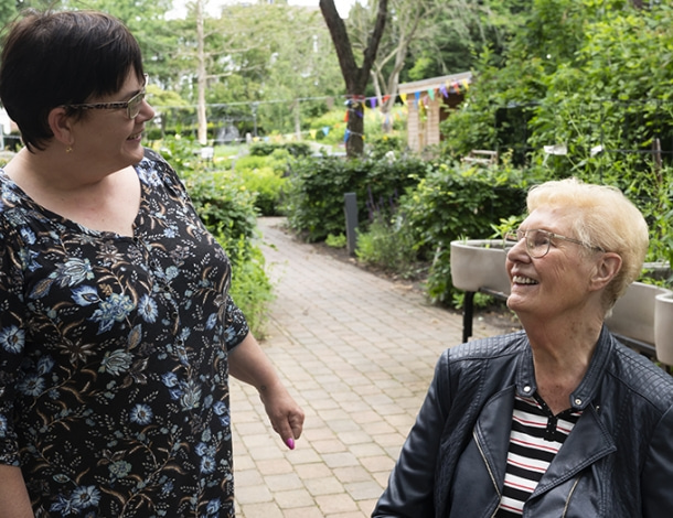 Coronatijd in woonzorgcentrum De Bogt: interview met Luciana Masala en Nel Langhout